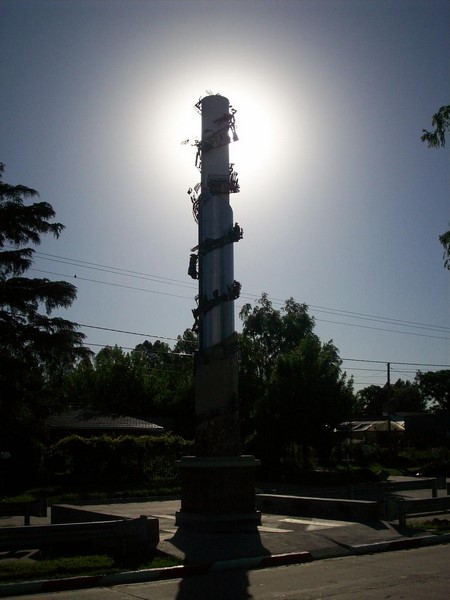 Archivo: HACIA EL FUTURO .jpg